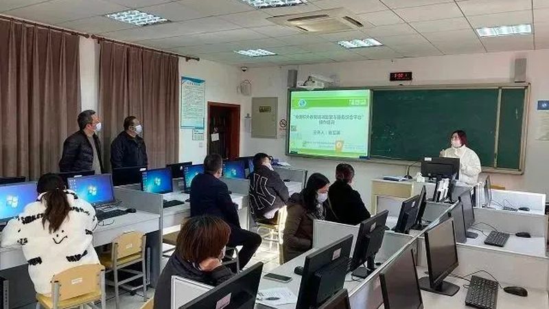 北京教师资格证培训机构如何选择？揭秘关键要素