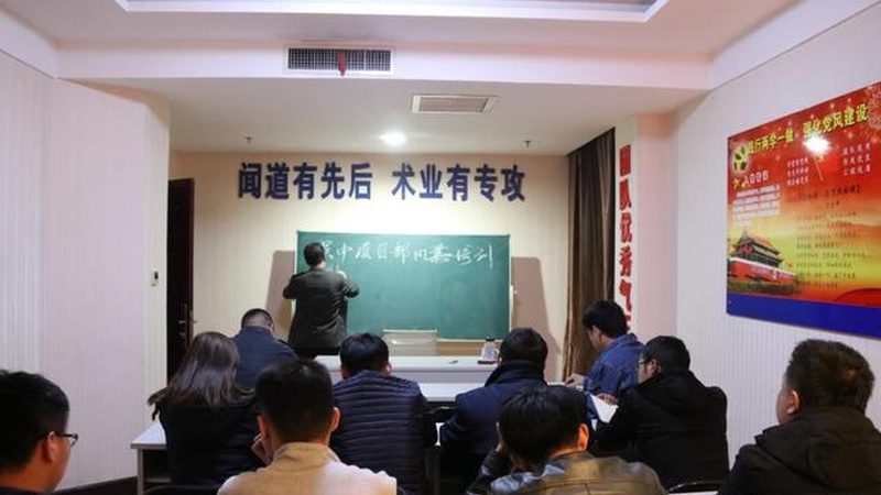 目前市场上的焊工培训课程大致可以分为以下几类：